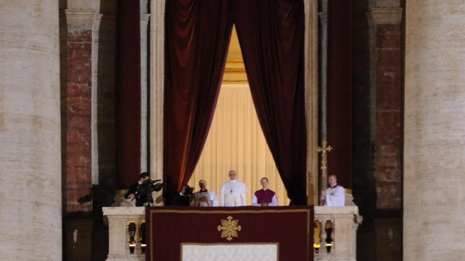 papa_francisco_recien_elegido_2.jpg